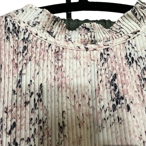 Frank Lyman dress top with built in tie, size small S - Picture 7 of 8